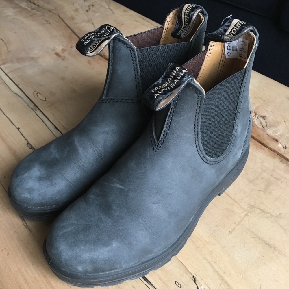 Blundstone boots Charcoal NWOT size: AU/4 • US/7
